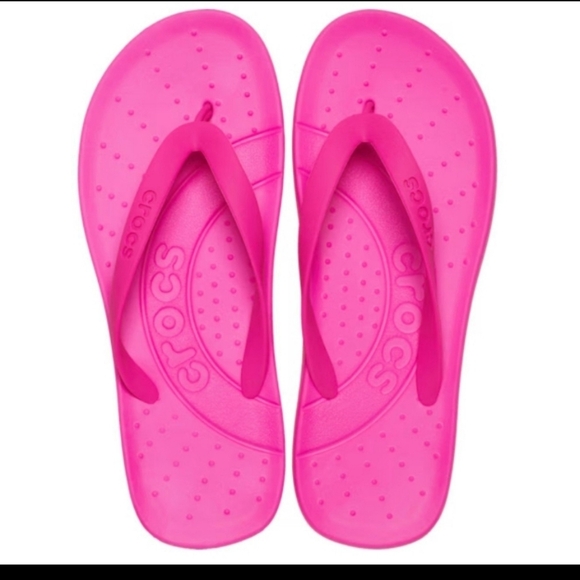 CROCS Shoes - CROCS Women's Vibrant Pink Sandals